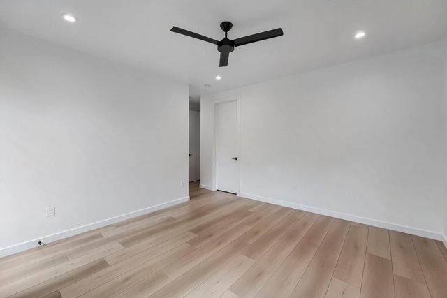 4805 Sara DR, Austin, TX 78721