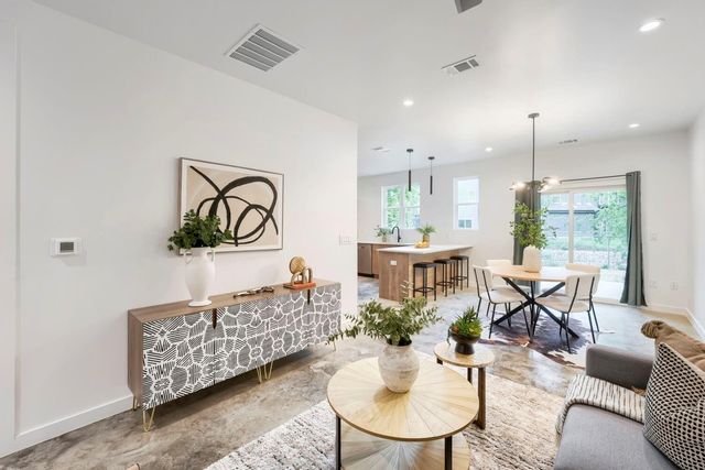 4805 Sara DR, Austin, TX 78721