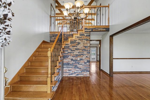 863 Rock Springs Rd, Castalian Springs, TN 37031