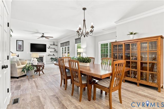 8024 Hampton Meadows Ln, Chesterfield, VA 23832