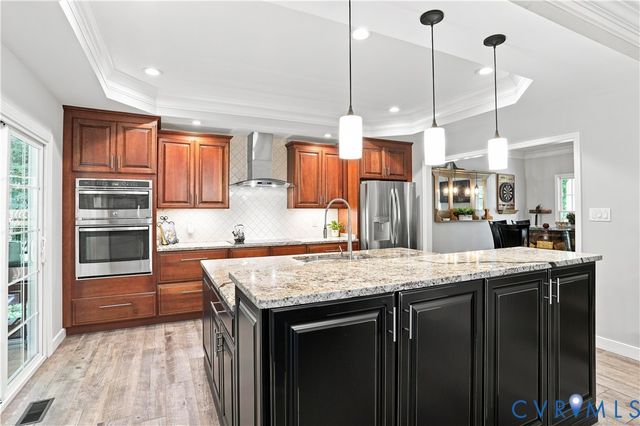 8024 Hampton Meadows Ln, Chesterfield, VA 23832