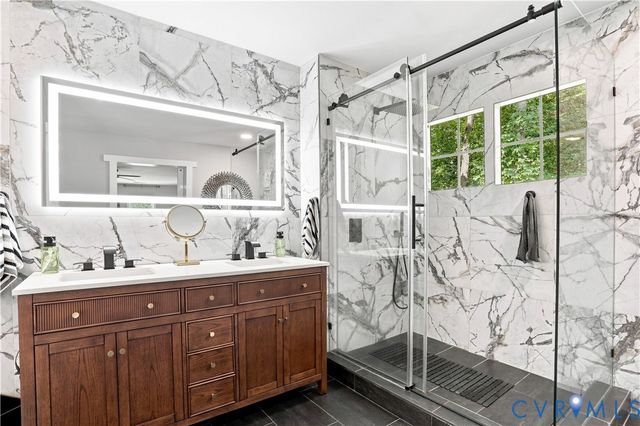 8024 Hampton Meadows Ln, Chesterfield, VA 23832