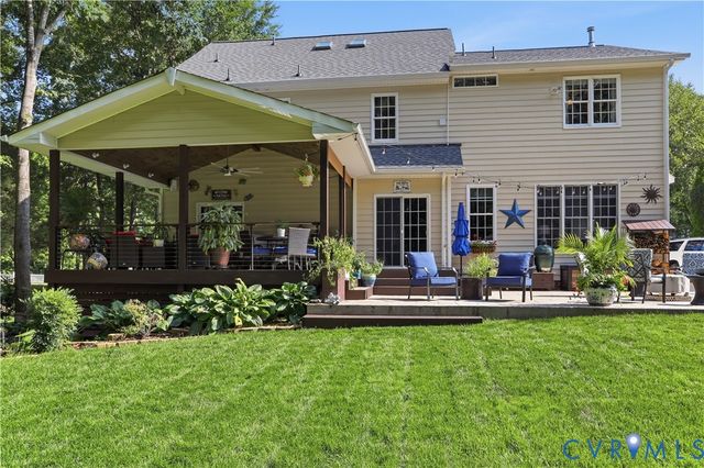 8024 Hampton Meadows Ln, Chesterfield, VA 23832