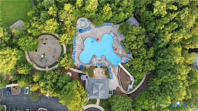 8024 Hampton Meadows Ln, Chesterfield, VA 23832