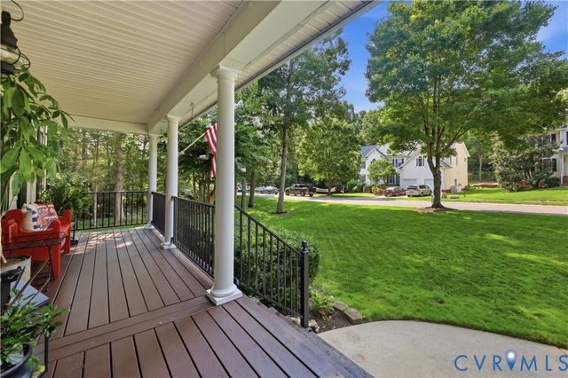 8024 Hampton Meadows Ln, Chesterfield, VA 23832