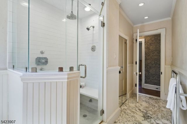 137 Hobart Ave, Millburn Twp., NJ 07078