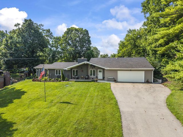 2805 Cottonwood Drive, Springfield, OH 45504