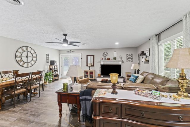 2805 Cottonwood Drive, Springfield, OH 45504