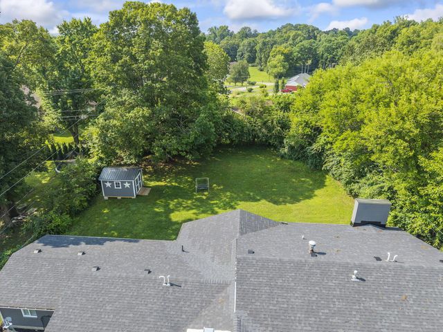 2805 Cottonwood Drive, Springfield, OH 45504