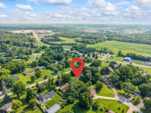 2805 Cottonwood Drive, Springfield, OH 45504