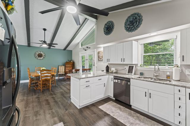 2805 Cottonwood Drive, Springfield, OH 45504