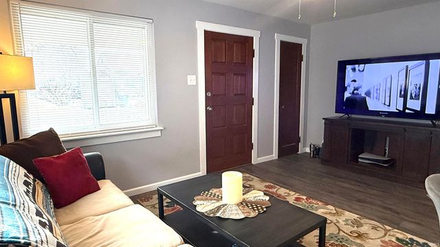 1801 Hercules Avenue, Evansville, IN 47711