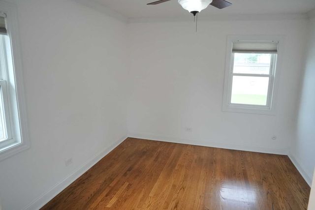 1427 Homestead Road E, La Grange Park, IL 60526