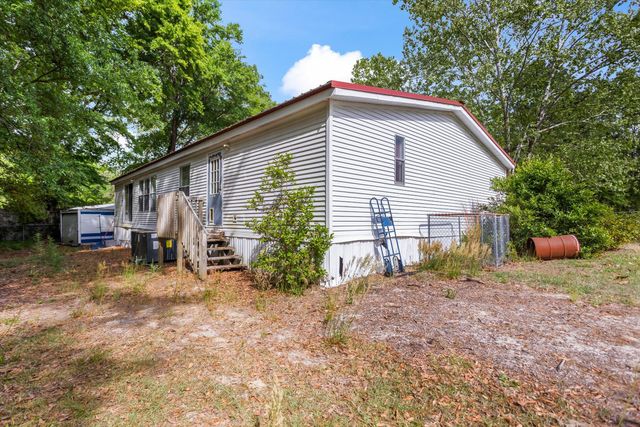126 Airport Road, Wagener, SC 29164