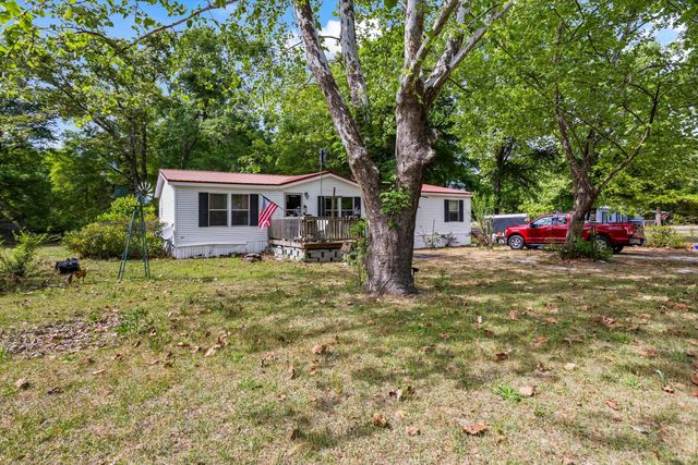 126 Airport Road, Wagener, SC 29164