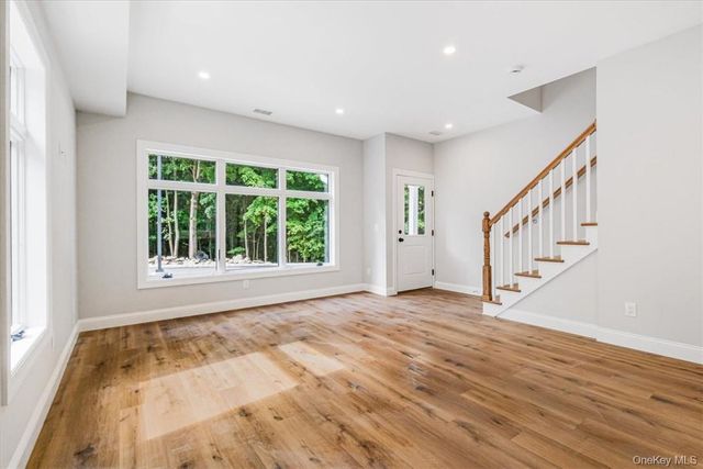 125 Vail Avenue A, Peekskill, NY 10566