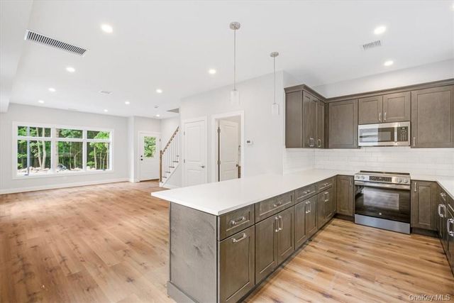 125 Vail Avenue A, Peekskill, NY 10566