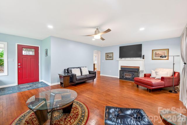 213 Nixon Road, Belmont, NC 28012