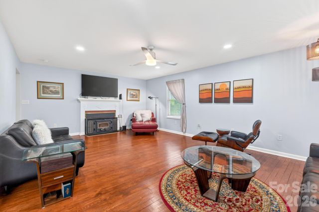 213 Nixon Road, Belmont, NC 28012