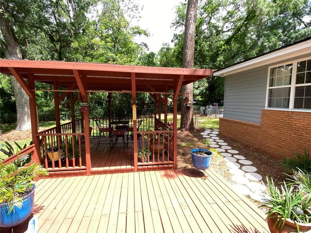 1330 NW 107TH TERRACE, Gainesville, FL 32606