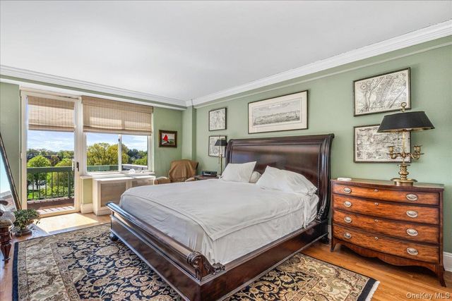 111 Cherry Valley Avenue 517, Garden City, NY 11530