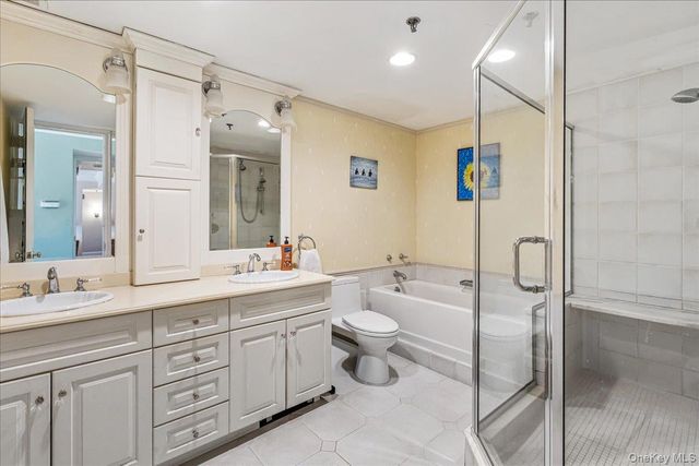 111 Cherry Valley Avenue 517, Garden City, NY 11530