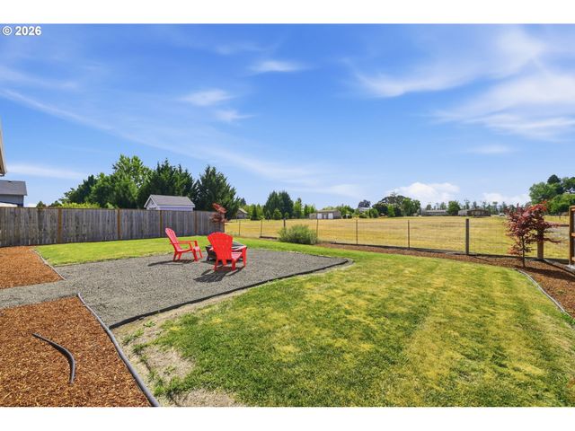 4722 ROYAL Dr, Albany, OR 97321