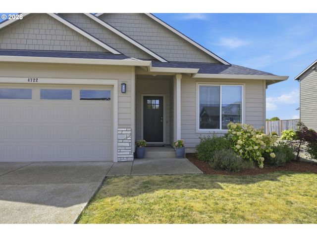 4722 ROYAL Dr, Albany, OR 97321