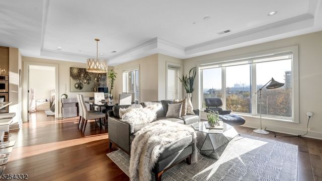 150 Henley Pl 404, Weehawken Twp., NJ 07086