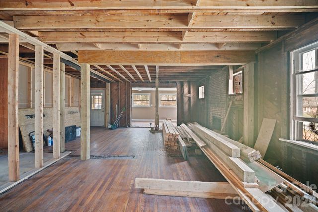 141 Louisiana Avenue, Asheville, NC 28806