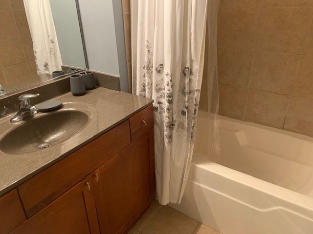 1600 S Indiana Avenue 1310, Chicago, IL 60616