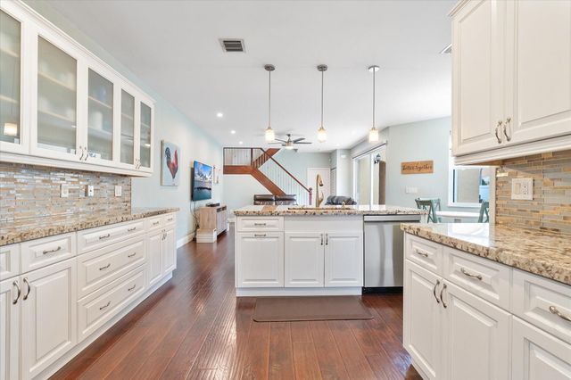 15561 NW 12th Place, Pembroke Pines, FL 33028