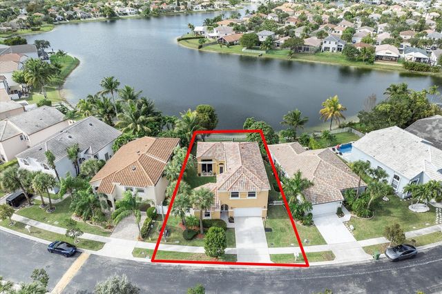 15561 NW 12th Place, Pembroke Pines, FL 33028