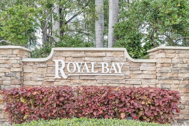 15561 NW 12th Place, Pembroke Pines, FL 33028