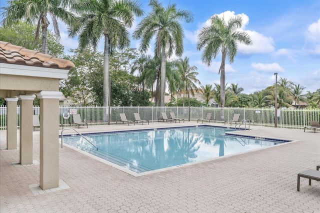 15561 NW 12th Place, Pembroke Pines, FL 33028