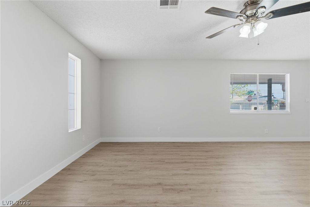 Image 30 of property listing at 6501 Casada Way, Las Vegas, NV 89107