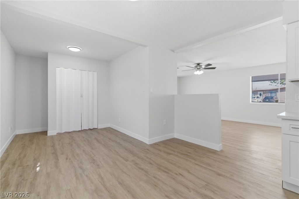 Image 33 of property listing at 6501 Casada Way, Las Vegas, NV 89107