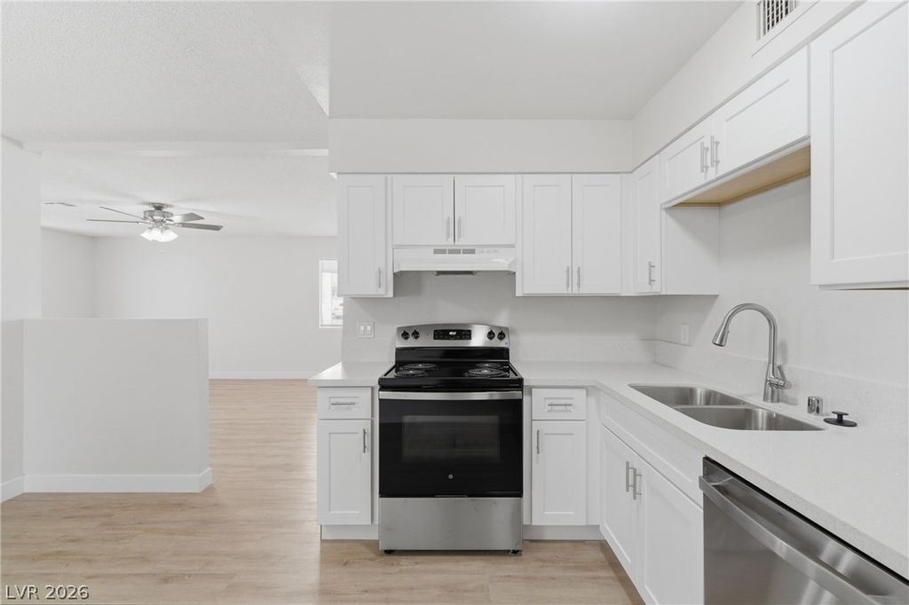 Image 38 of property listing at 6501 Casada Way, Las Vegas, NV 89107