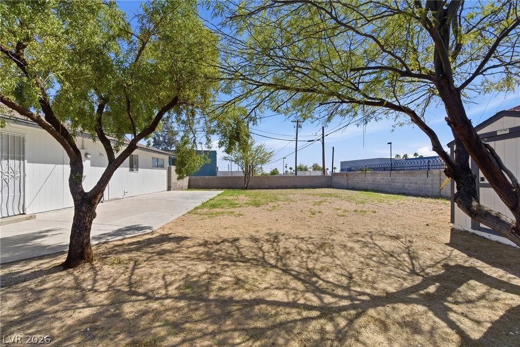 Image 63 of property listing at 6501 Casada Way, Las Vegas, NV 89107