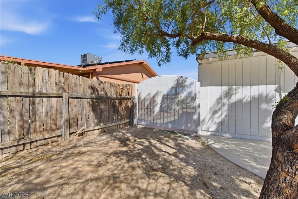 Image 65 of property listing at 6501 Casada Way, Las Vegas, NV 89107