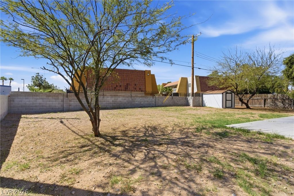 Image 71 of property listing at 6501 Casada Way, Las Vegas, NV 89107