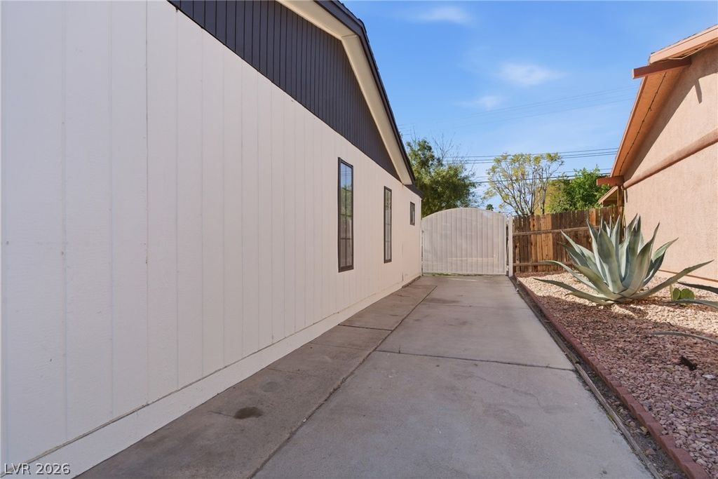 Image 74 of property listing at 6501 Casada Way, Las Vegas, NV 89107