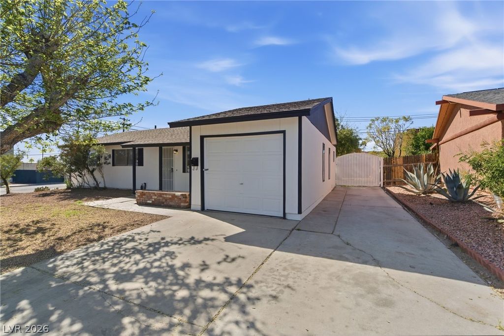Image 76 of property listing at 6501 Casada Way, Las Vegas, NV 89107