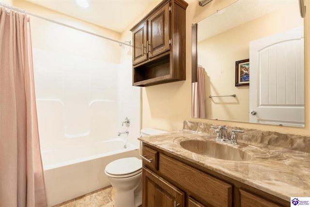 86 Daisy Lane, Brandenburg, KY 40108