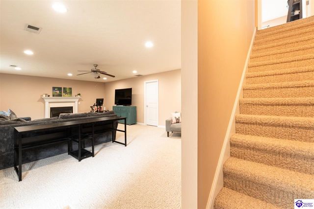 86 Daisy Lane, Brandenburg, KY 40108