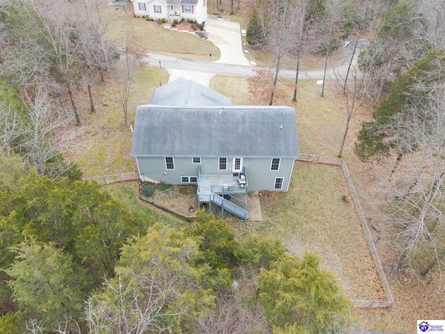 86 Daisy Lane, Brandenburg, KY 40108