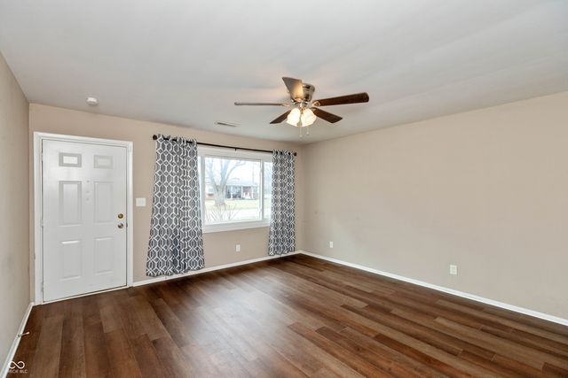 4471 Stuart Drive, Brownsburg, IN 46112