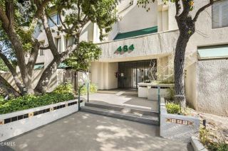 484 S Euclid 107, Pasadena, CA 91101