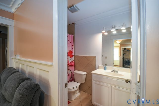 4903 Castlewood Rd, Chesterfield, VA 23234
