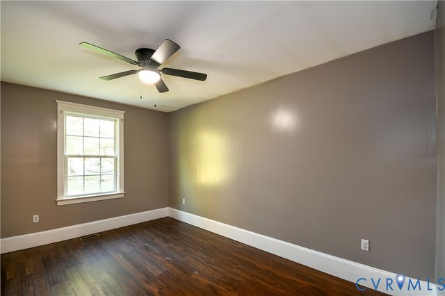 4903 Castlewood Rd, Chesterfield, VA 23234